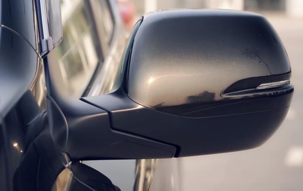 Ảnh chụp gương chiếu hậu xe Honda CR-V L 2018