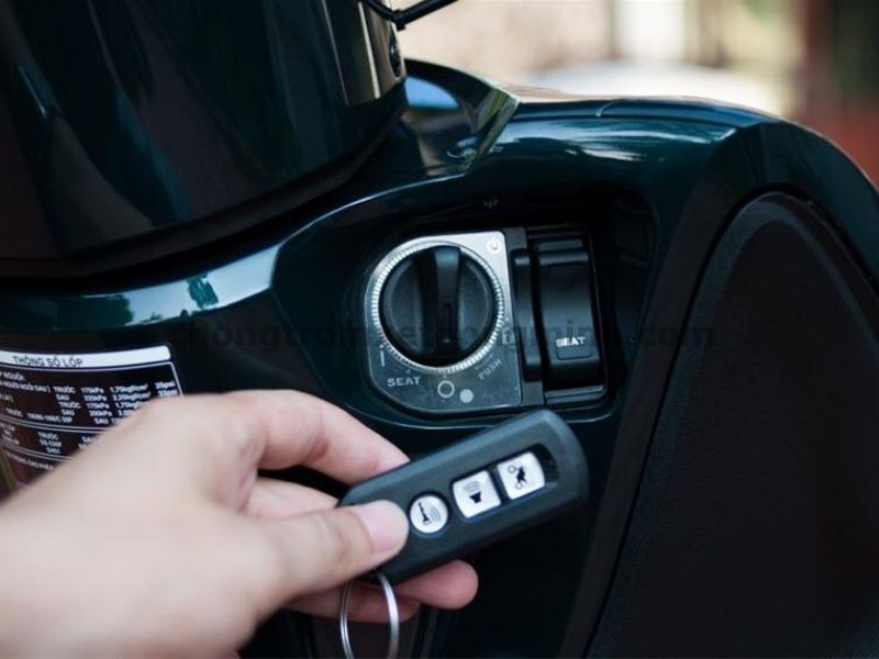 Sửa khóa 868 cung cấp dịch vụ sửa khóa xe máy smartkey mất id