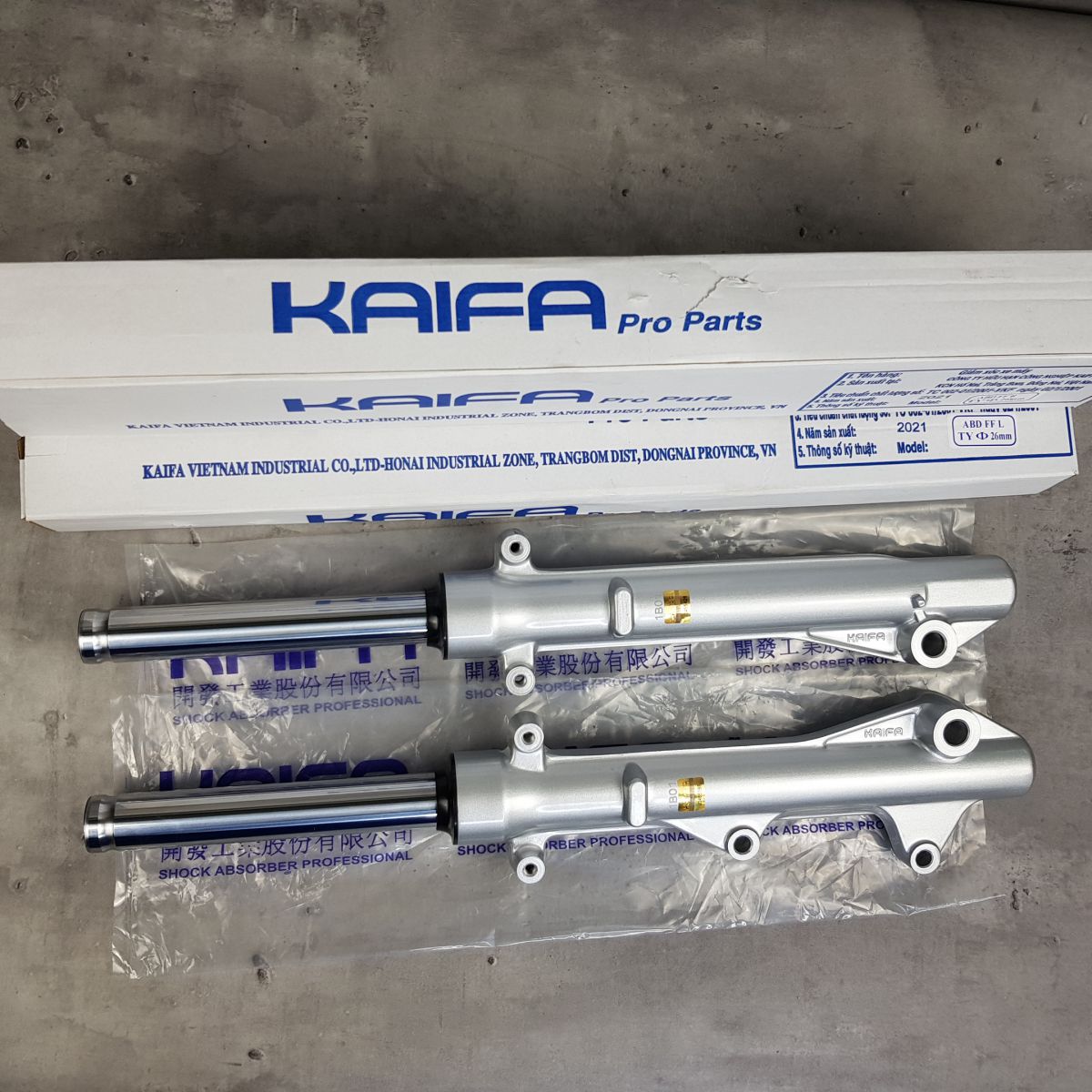 Phuoc-nhun-giam-xoc-truoc-Airblade-110-chinh-hang-Kaifa