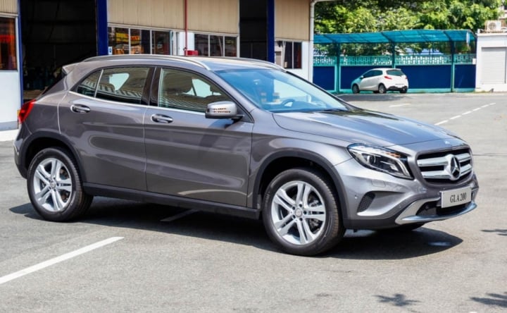 Thân xe GLA 200 thiết kế tăng thêm phần mạnh mẽ
