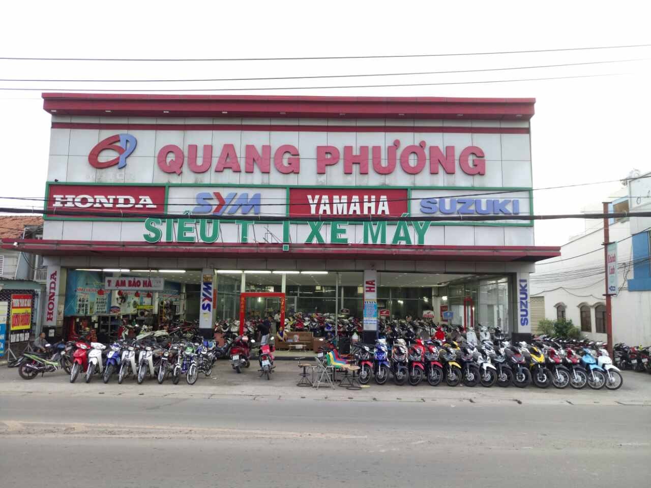 Cửa hàng xe máy Phú Thành